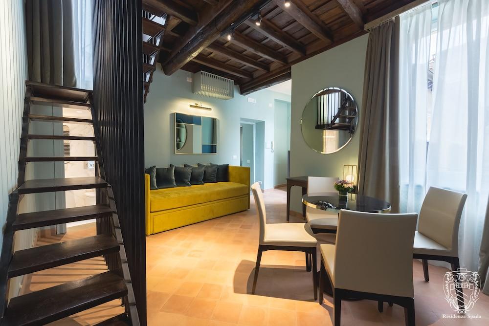 Maison Giulia Couette-café Rome